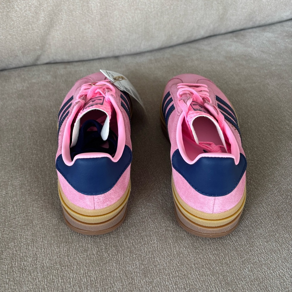 adidas Women's Pink Sneakers with Blue Stripes - Picture 6 of 12